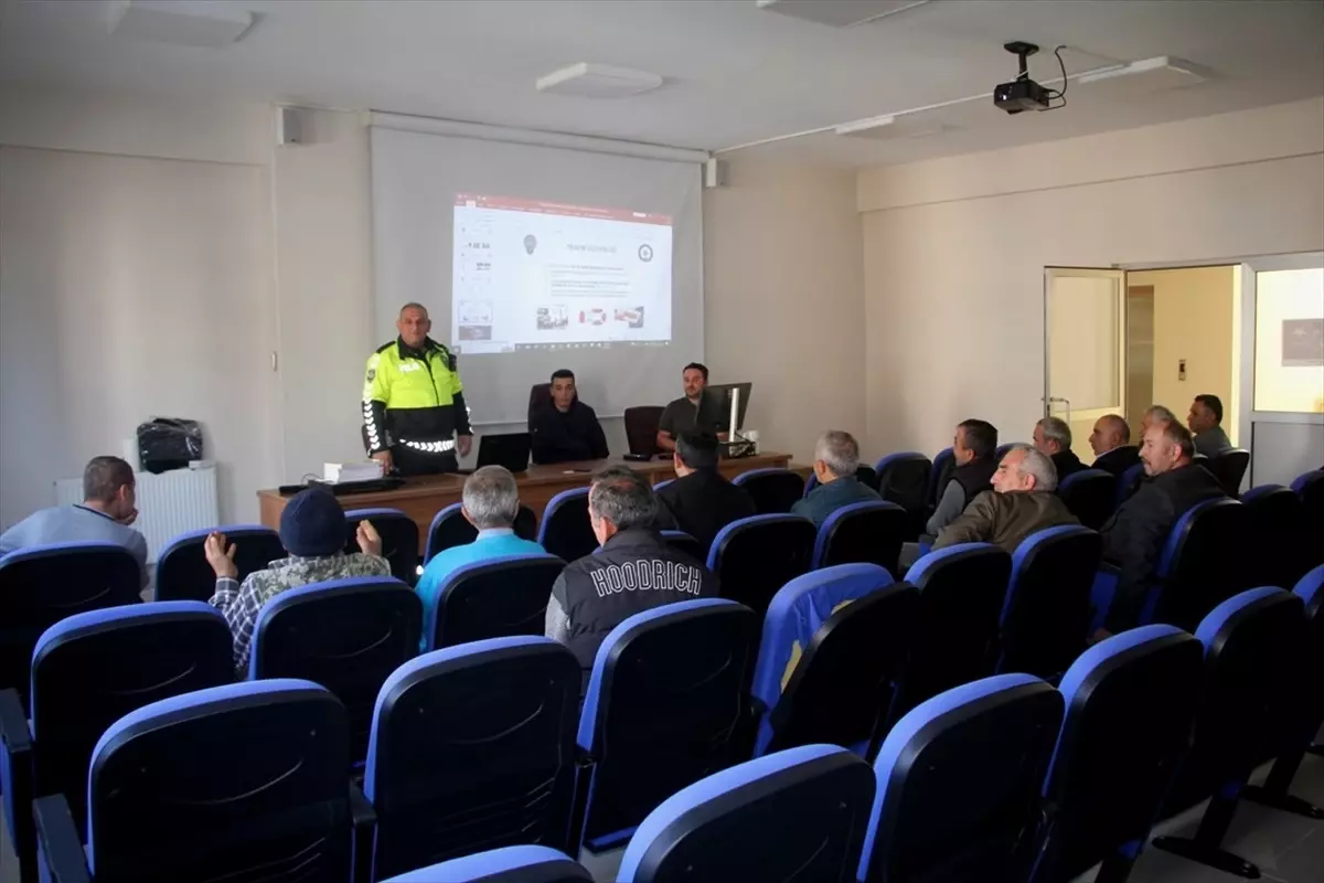 gucede okul servisi soforlerine seminer qfmaWJ2v.jpg