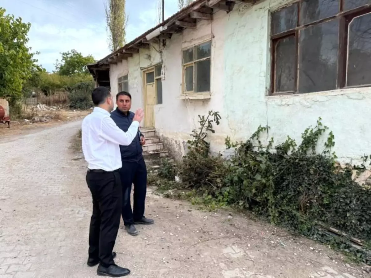 osmaneli kaymakami kilic balcikhisar koyundeki calismalari inceledi FYRVOlEq.jpg