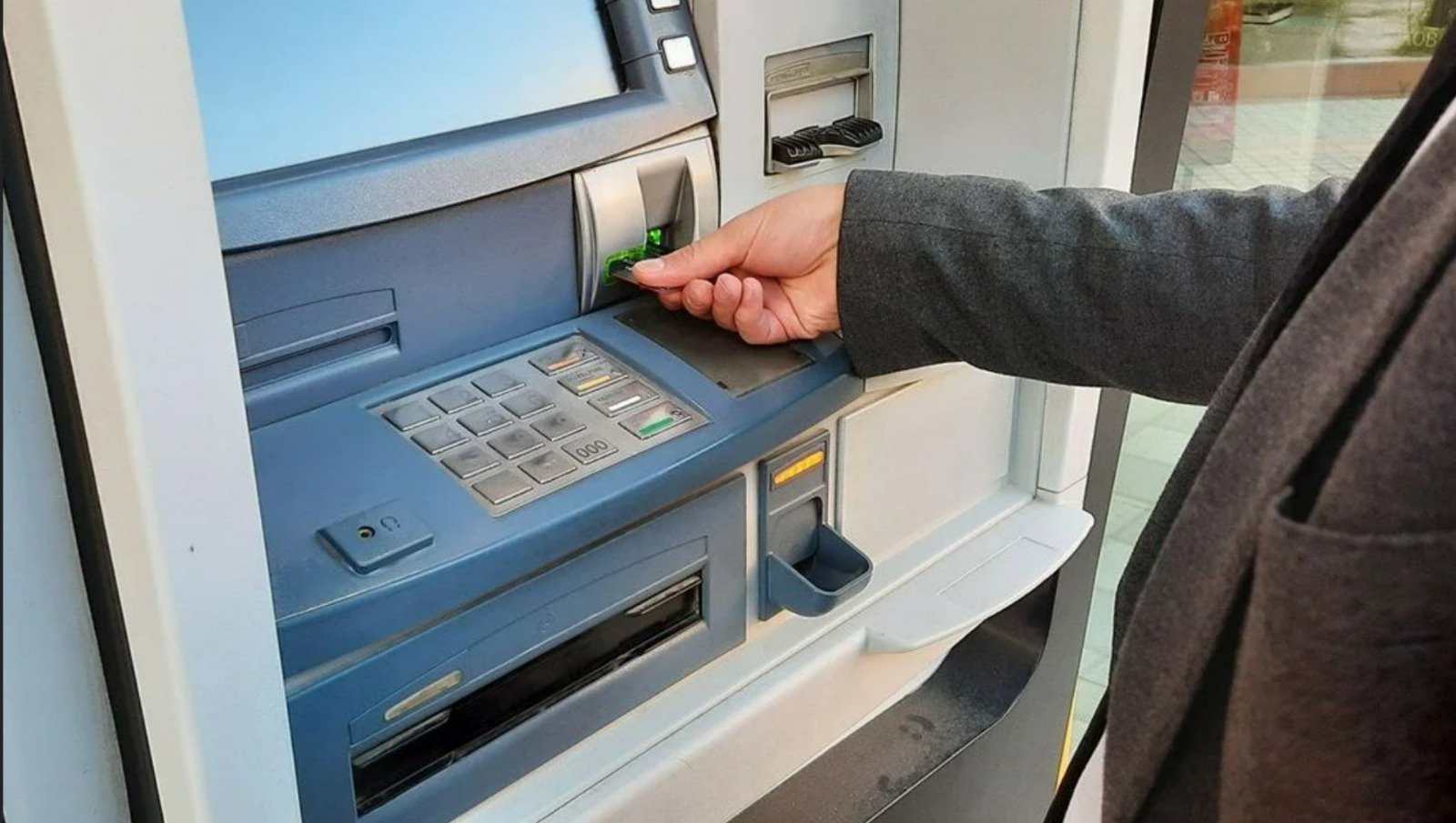 Para transferlerinde  zorunlu olacak! Avrupa bankalarından yeni önlem