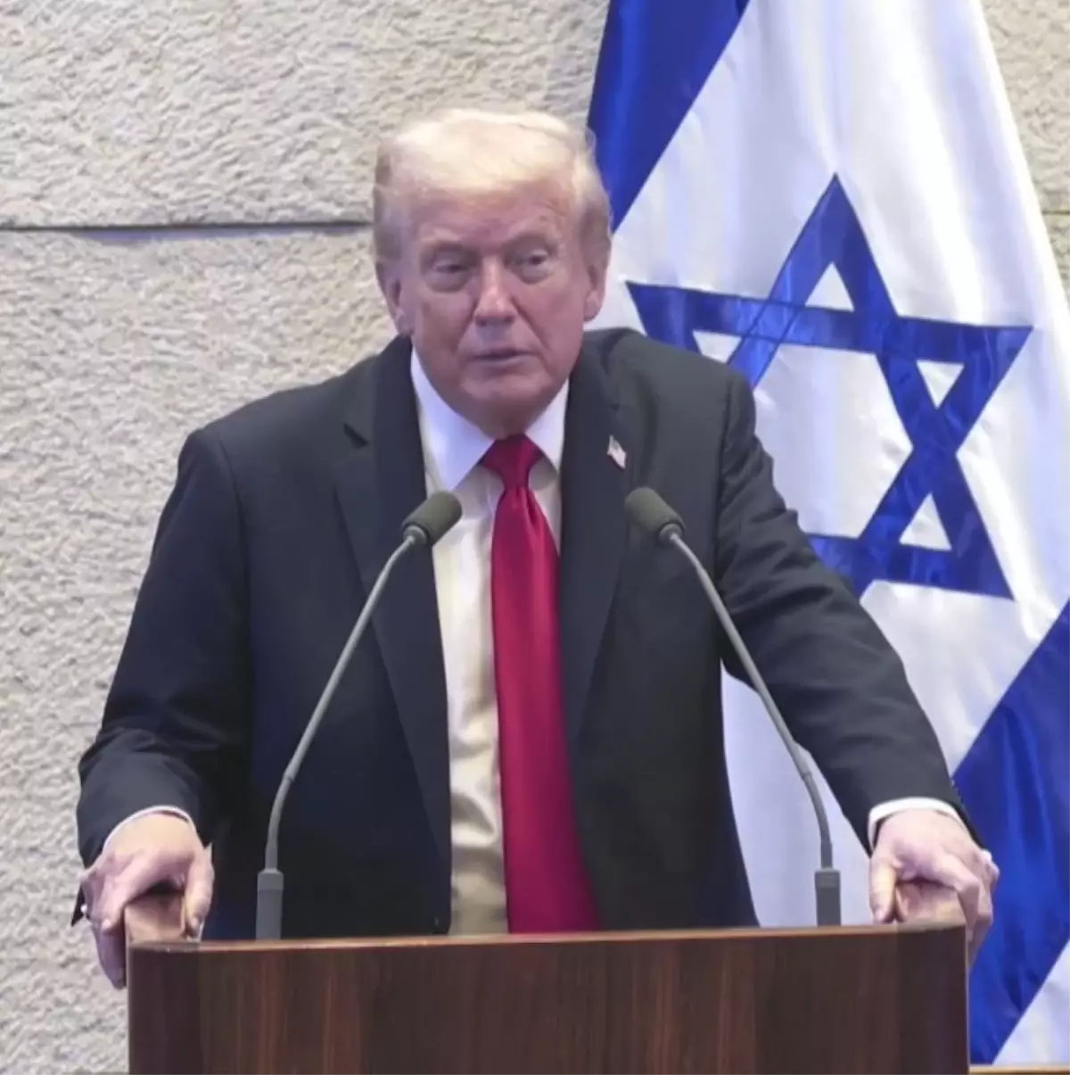 trump israil meclisinde protesto edildi FxbD4h5p.jpg