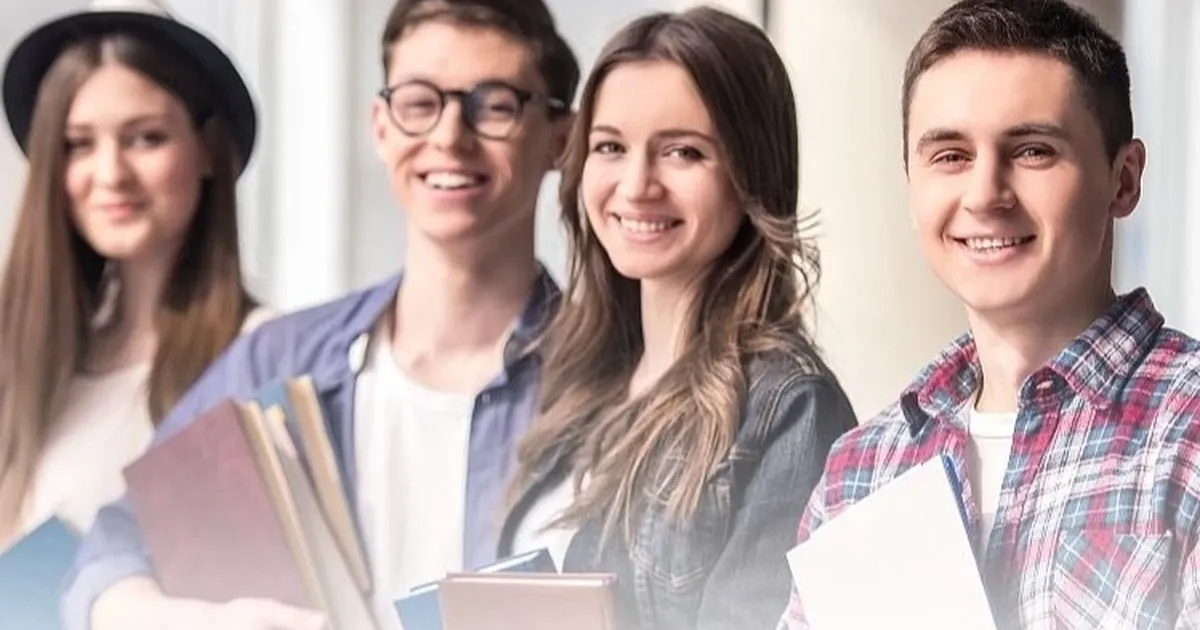 Denizli Büyükşehir’den LGS ve YKS öğrencilerine test kitabı desteği