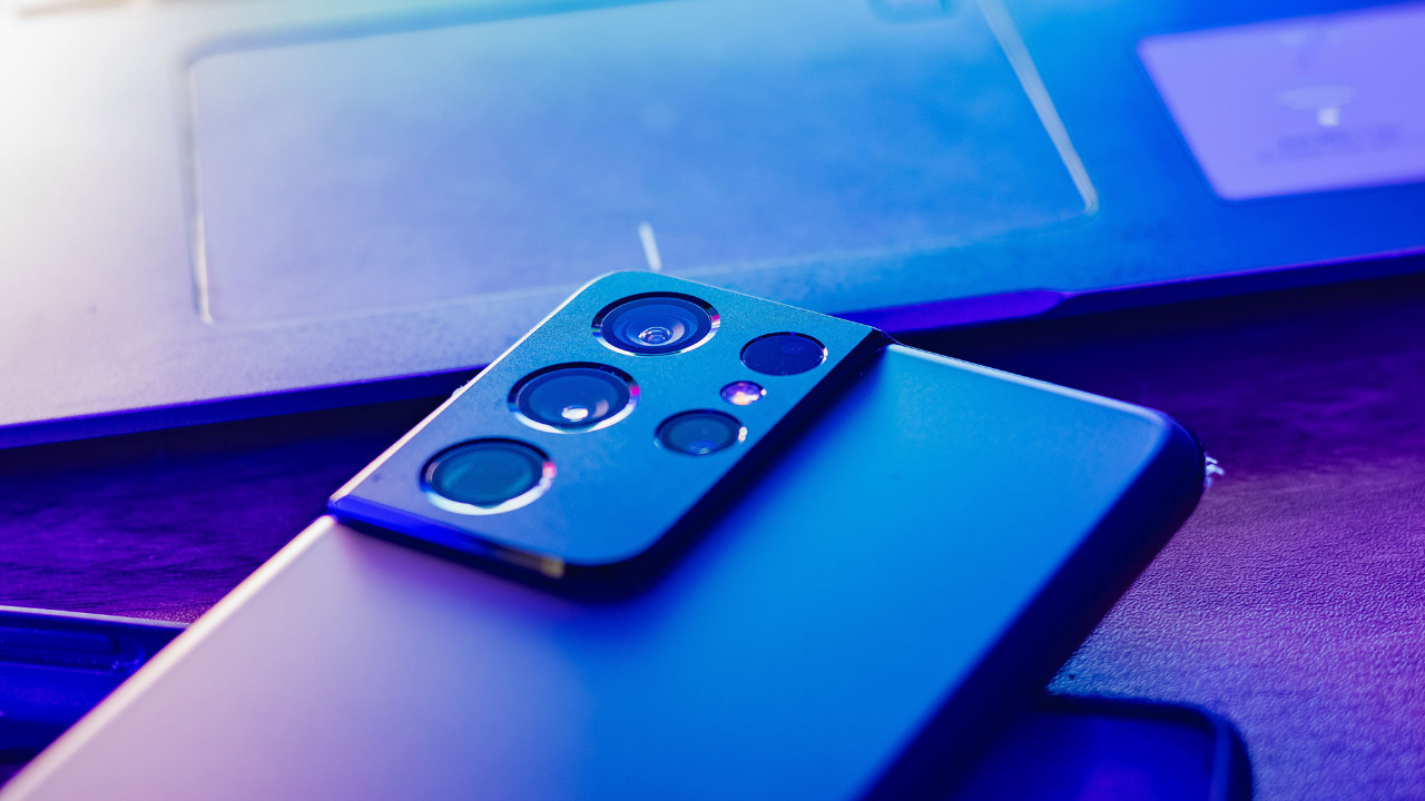 Galaxy S21 serisi için kötü haber: Samsung desteği kesti